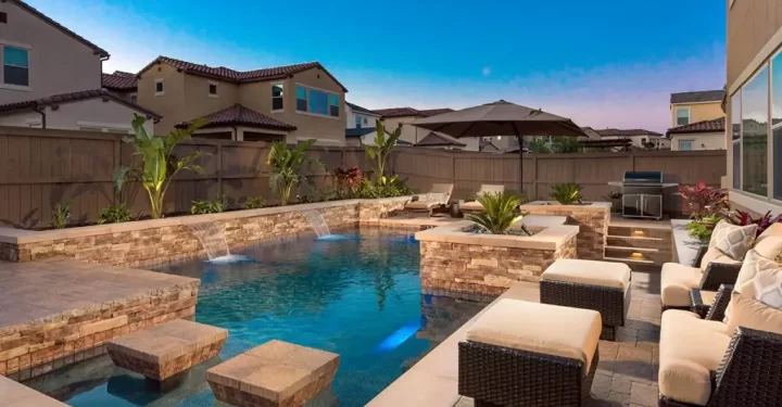 Del Sur Modern Paver Pool Deck